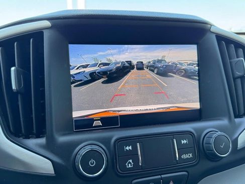 Used 2022 GMC Terrain SLT FWD image 22