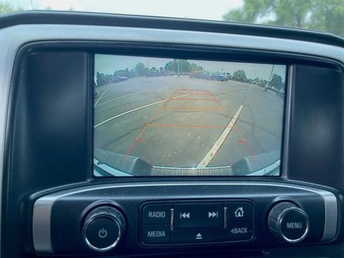 Used 2016 GMC Sierra 1500 SLE w/ SLE Value Package AWD/4WD image 15