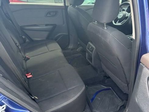 Used 2023 Nissan Rogue S image 20