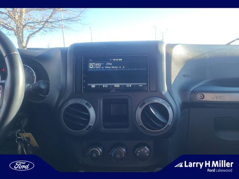 Used 2017 Jeep Wrangler Sport image 13