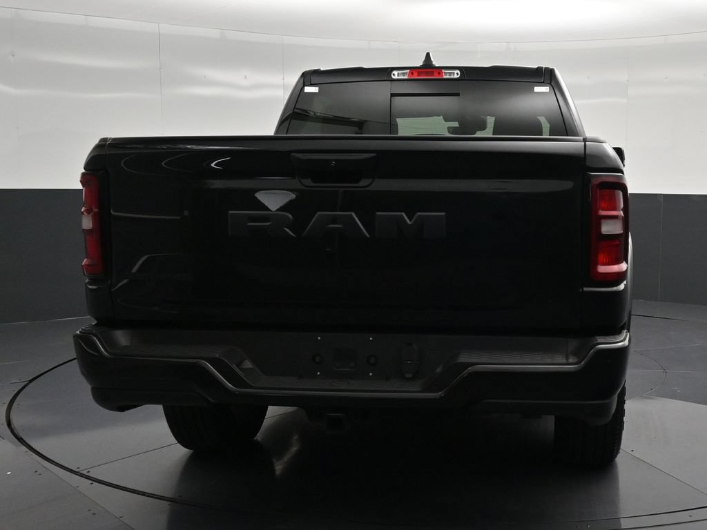 Used 2025 RAM 1500 Big Horn RWD image 2