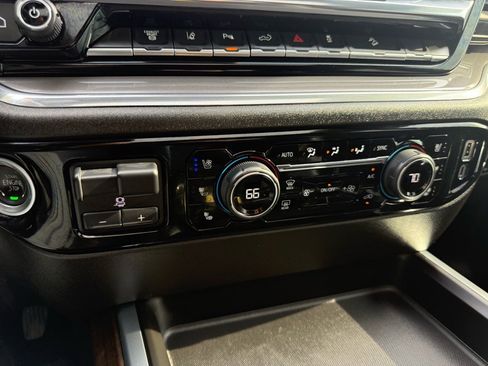 Used 2025 Chevrolet Silverado 2500 High Country w/ High Country Premium Package image 23