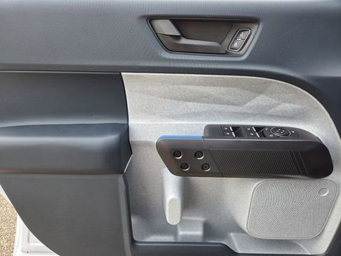 New 2026 Ford Maverick XLT image 12