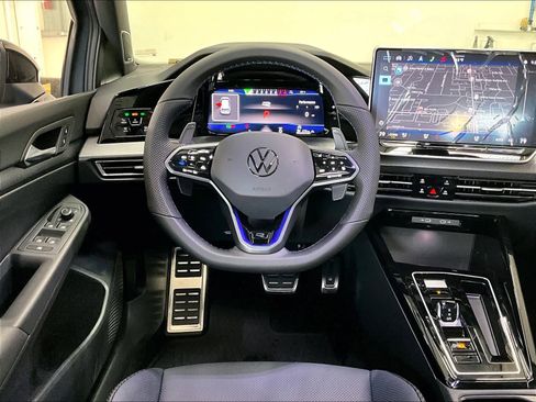 New 2026 Volkswagen Golf image 15