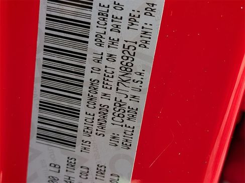 Certified 2019 RAM 1500 Laramie image 31