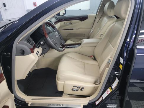 Used 2007 Lexus LS 460 L image 7