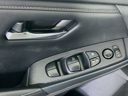 Used 2024 Nissan Sentra SV image 15