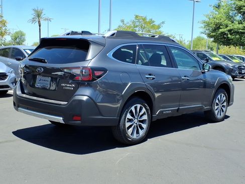 Certified 2024 Subaru Outback Touring AWD/4WD image 7