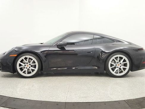 Used 2025 Porsche 911 Carrera RWD image 2