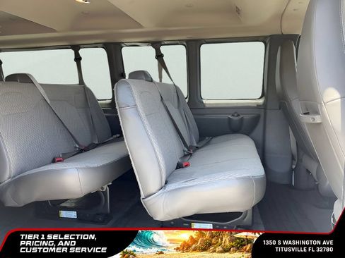 Used 2025 Chevrolet Express 3500 LT w/ LT Preferred Equipment Group RWD image 20