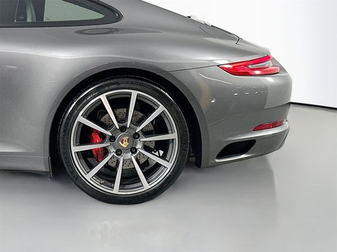 Certified 2019 Porsche 911 Carrera S image 15