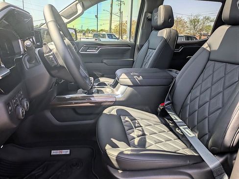 New 2026 Chevrolet Silverado 1500 RST AWD/4WD image 10
