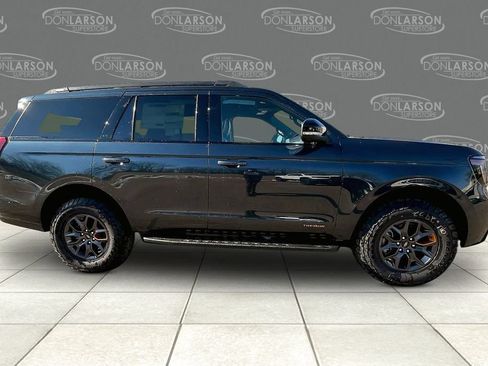 Certified 2026 Ford Expedition Tremor AWD/4WD image 5
