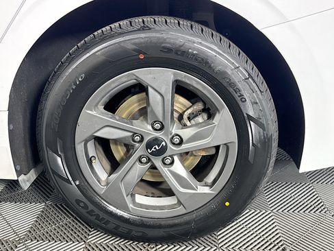 Used 2023 Kia K5 LXS image 36