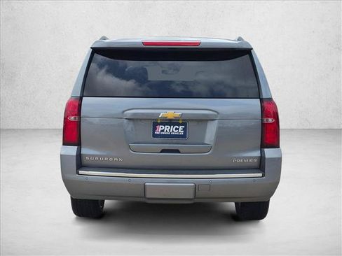 Used 2020 Chevrolet Suburban Premier w/ Max Trailering Package AWD/4WD image 6