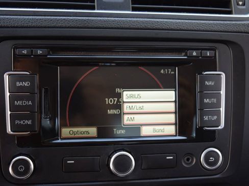 Used 2013 Volkswagen Jetta TDI FWD image 60