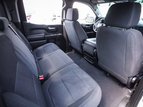 Used 2022 Chevrolet Silverado 1500 Custom Trail Boss w/ Safety Confidence Package AWD/4WD image 39