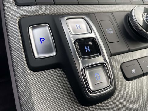 Certified 2025 Hyundai Palisade SEL image 24