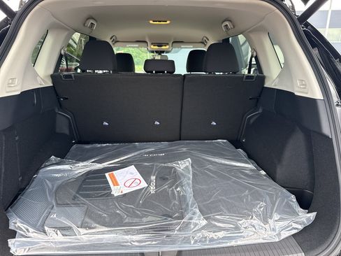 New 2026 Nissan Rogue SV AWD/4WD image 35
