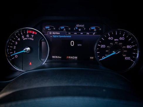 Used 2020 Ford F350 Platinum image 31