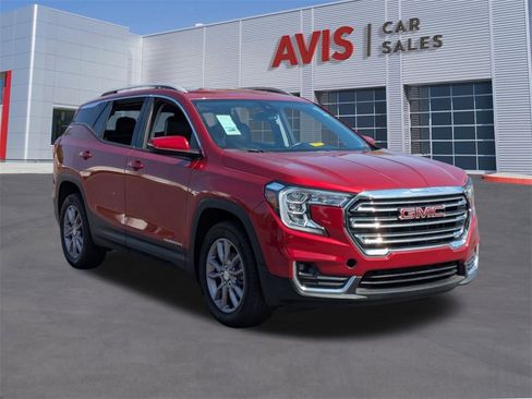 Used 2023 GMC Terrain SLT image 3