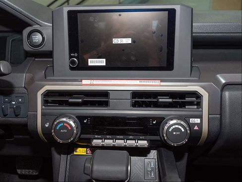 New 2026 Toyota Tacoma SR5 AWD/4WD image 14