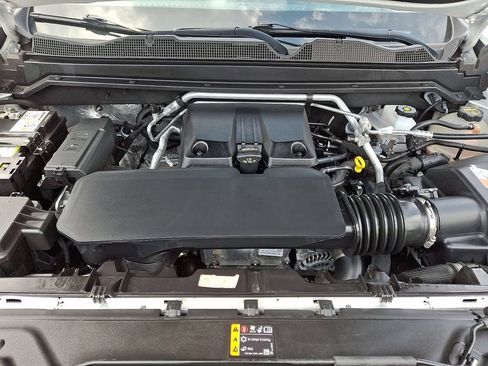 Used 2024 Chevrolet Colorado Trail Boss w/ LPO, Dark Essentials Package AWD/4WD image 29
