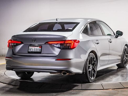 Used 2022 Honda Civic Sport image 4