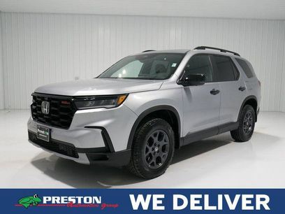 Used 2025 Honda Pilot TrailSport
