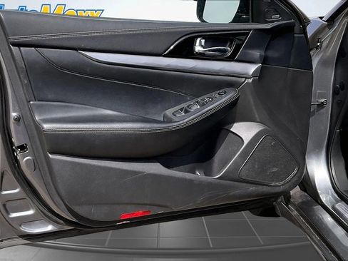 Used 2023 Nissan Maxima SL FWD image 26