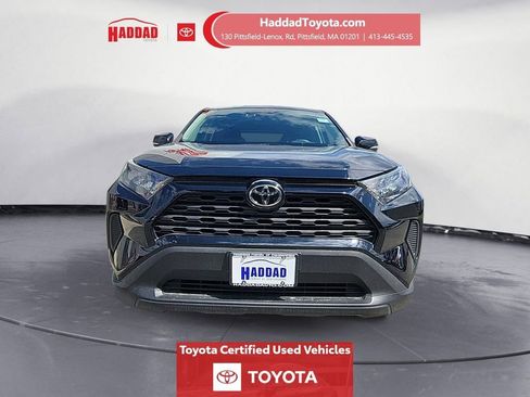 Certified 2022 Toyota RAV4 LE AWD/4WD image 9