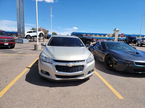 Used 2016 Chevrolet Malibu LTZ image 2
