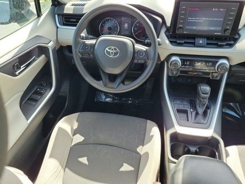 Used 2021 Toyota RAV4 XLE image 14