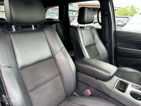 Used 2020 Jeep Grand Cherokee Altitude AWD/4WD image 11