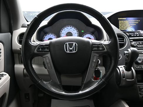 Used 2013 Honda Pilot Touring image 15