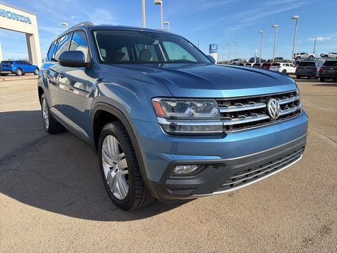 Used 2019 Volkswagen Atlas SE image 3