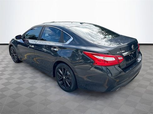 Used 2017 Nissan Altima 2.5 SL image 6