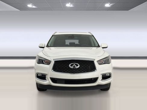 Used 2020 INFINITI QX60 Luxe w/ Essential Package FWD image 6