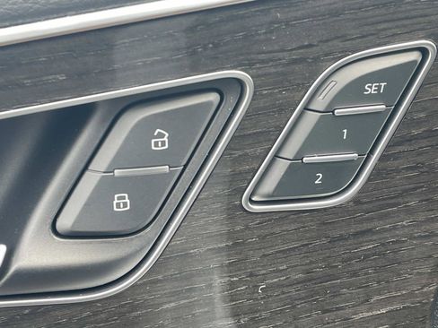 New 2026 Audi Q8 Premium Plus image 18