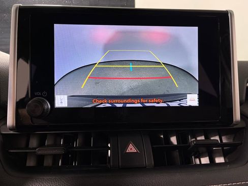 Certified 2024 Toyota RAV4 XLE w/ Convenience Package image 21