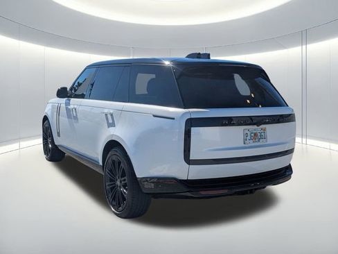 Used 2025 Land Rover Range Rover Long Wheelbase SE image 7