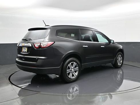 Used 2017 Chevrolet Traverse LT AWD/4WD image 5
