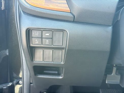 Used 2017 Honda CR-V EX-L image 17