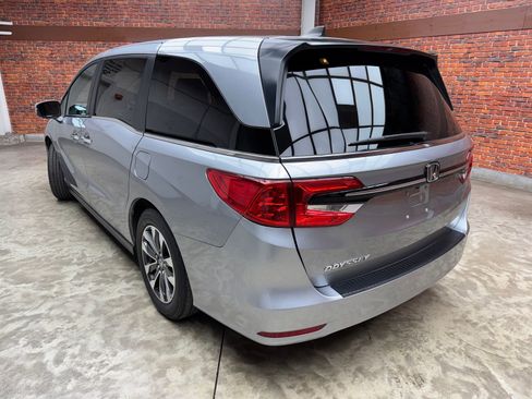 Used 2023 Honda Odyssey EX-L image 9