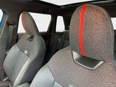 Used 2025 MINI Cooper S image 39