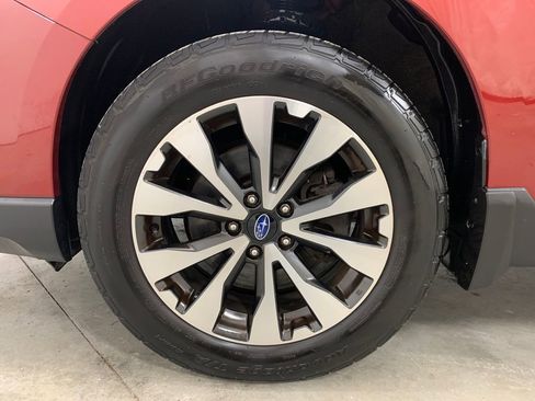 Used 2016 Subaru Outback 2.5i Limited image 23