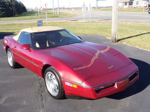 Used 1990 Chevrolet Corvette Convertible image 7
