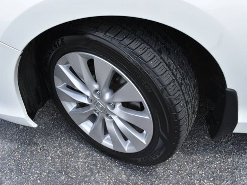 Used 2013 Honda Accord EX-L image 41