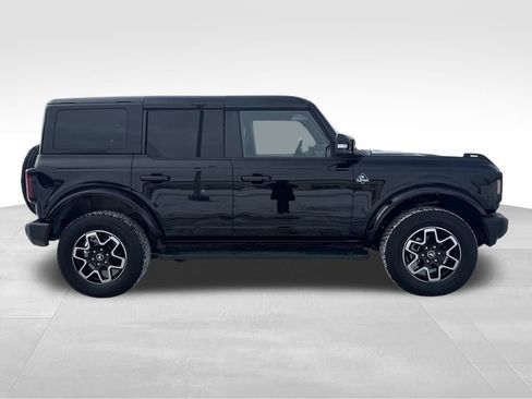 Used 2024 Ford Bronco Outer Banks image 6