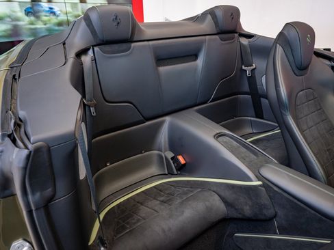 Used 2024 Ferrari Roma Spider image 23